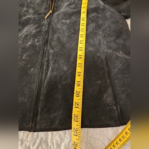 Liz Claiborne 100% Suede Women's Black Zip-Up Jacket Size Large - Picture 8 of 9